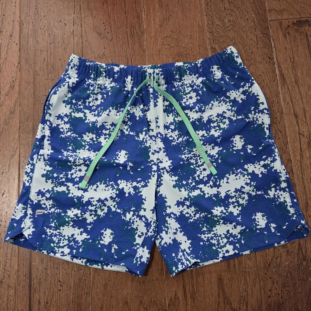 Fabletics Men’s Large The One Short Unlined 7” Blue Camo Gym Workout Shorts